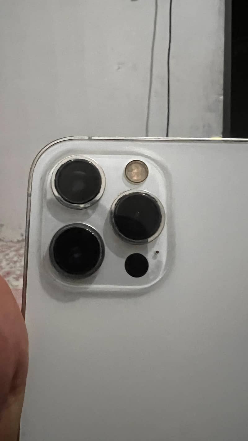 Apple iPhone 12 Pro Max 5