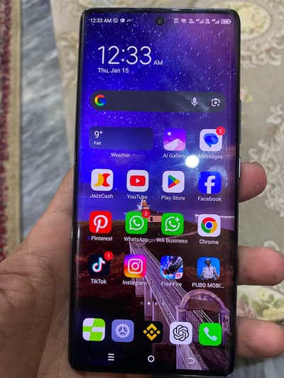 Tecno Spark 20 Pro Plus