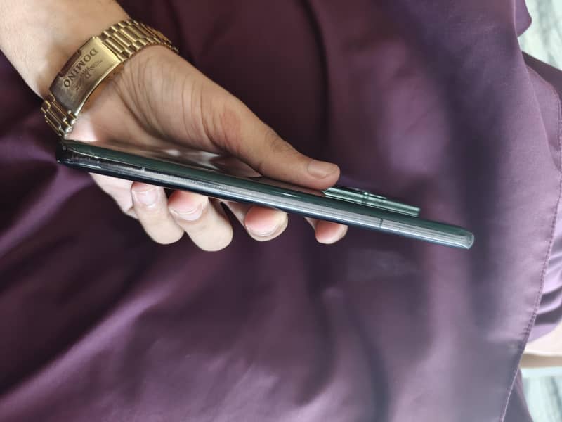 Huawei P60 6