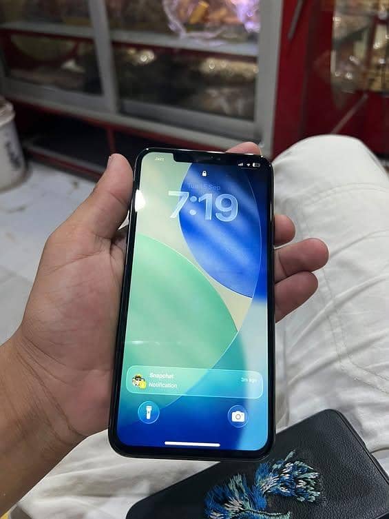Apple iPhone 11 2