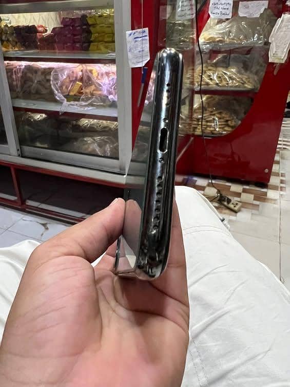 Apple iPhone 11 5