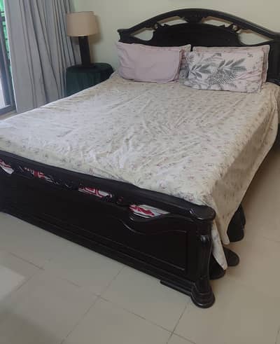 Queen Size bed