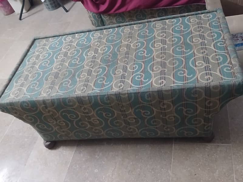 Sofa for sell with table 2