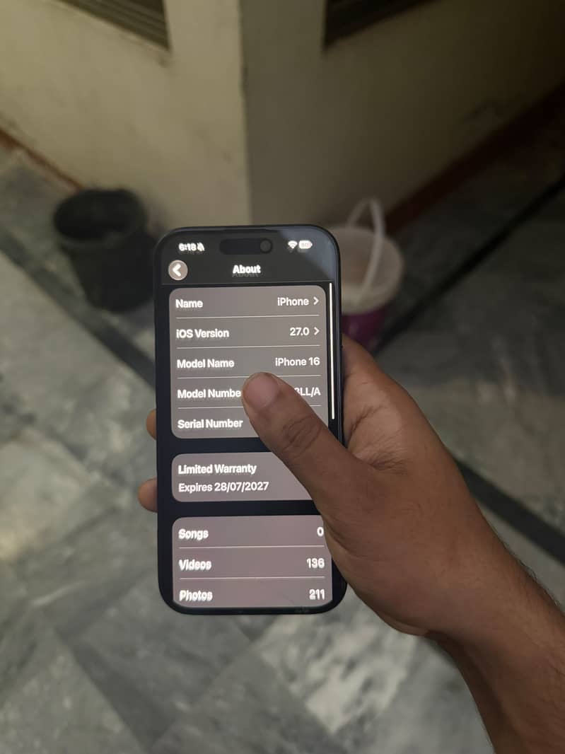 IPHONE 16 10