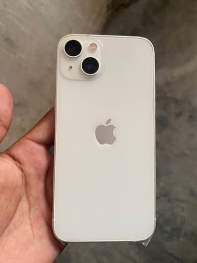 Apple iPhone 13