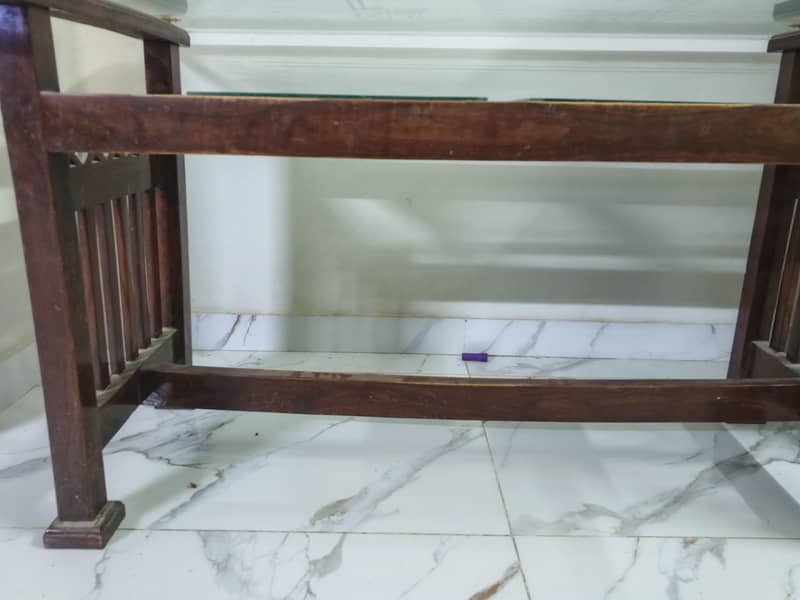 Dining table without chairs 1