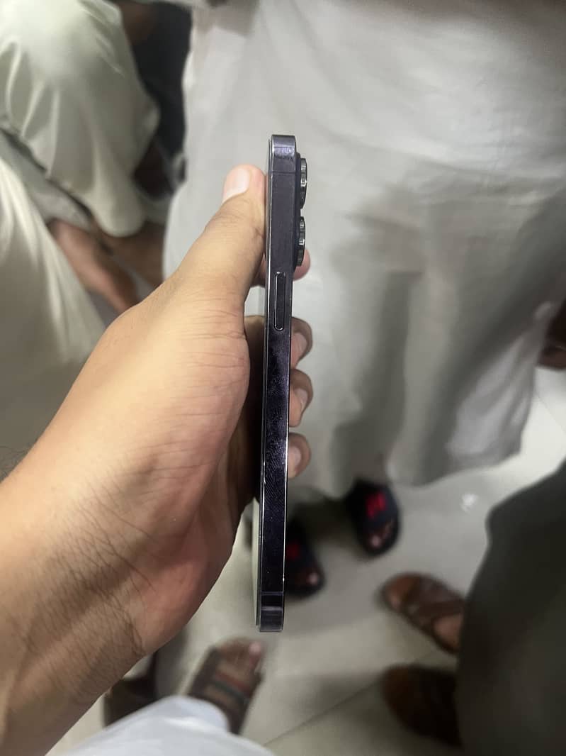 Apple iPhone 14 Pro Max 5