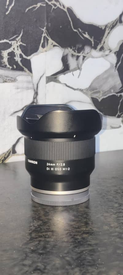 24mm2.0 lens