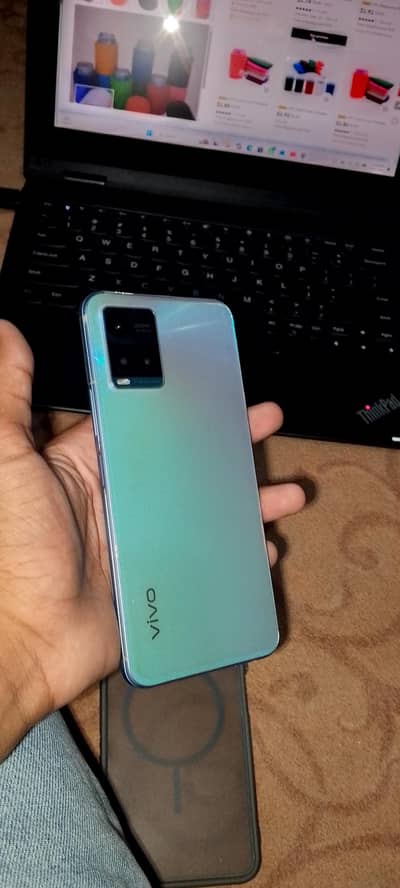 Vivo Y33s