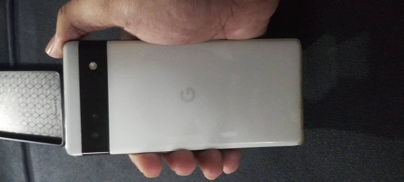 Google Pixel 6a 1