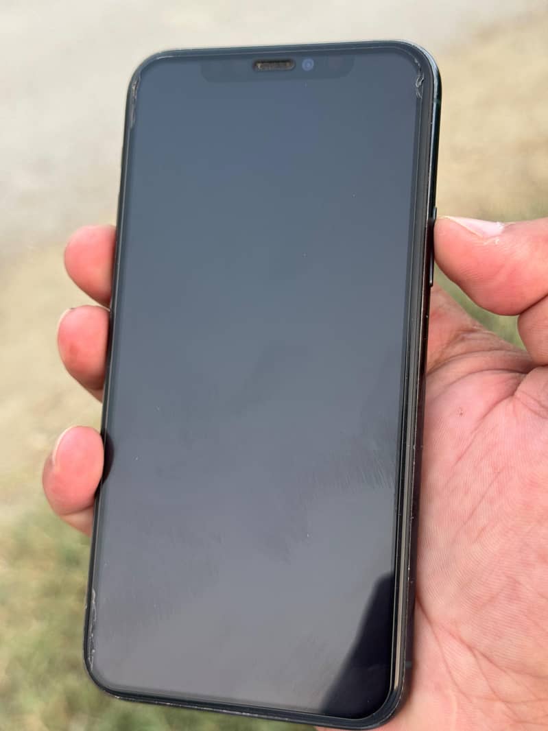 Apple iPhone 11 Pro 0