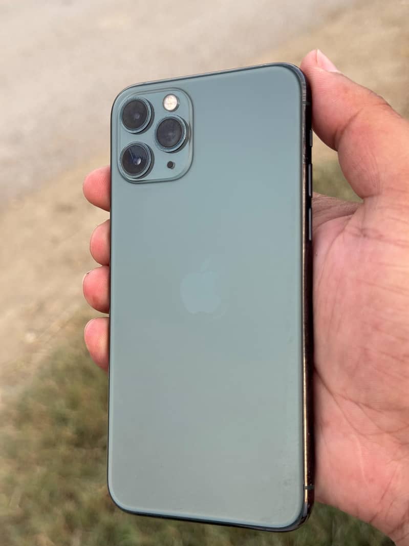 Apple iPhone 11 Pro 6