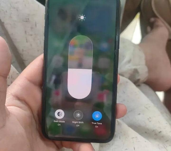 Apple iPhone 11 Pro 8