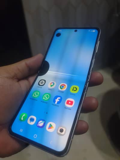 Samsung Mobile Z Flip 3