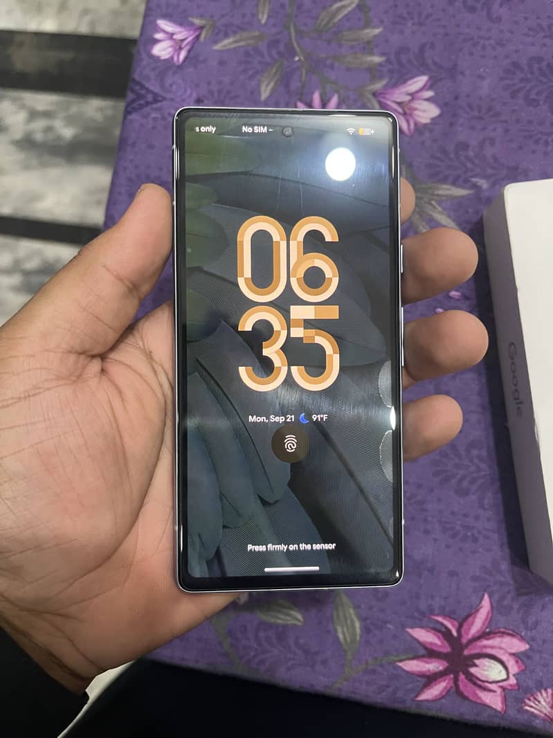 Google Pixel 7a 1