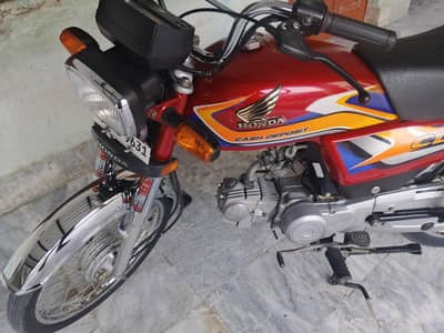 Honda CD 70 lush and genwain condition 2025 MoDeL. . . . . .