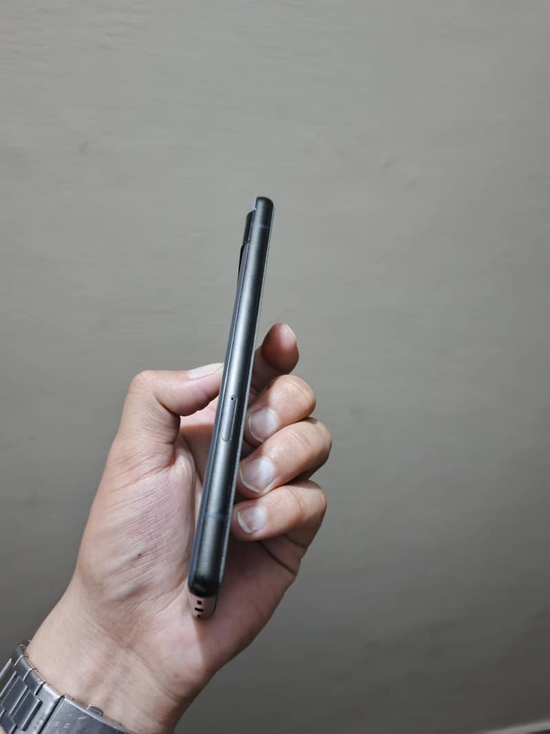 Google Pixel 6a 128GB 3