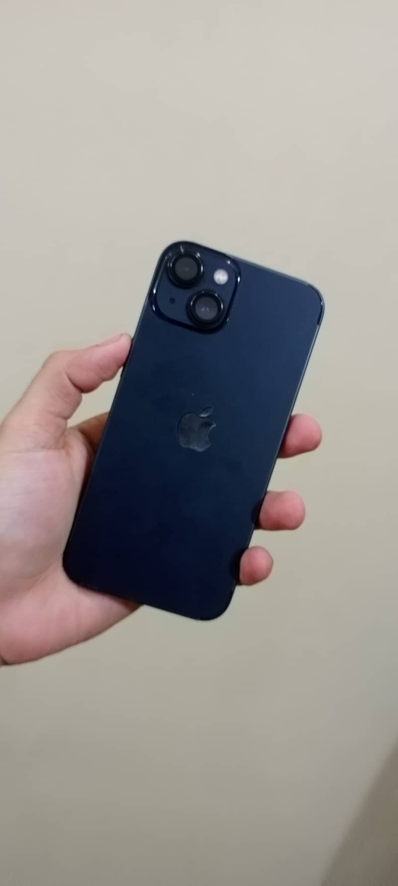 Apple iPhone 13 5