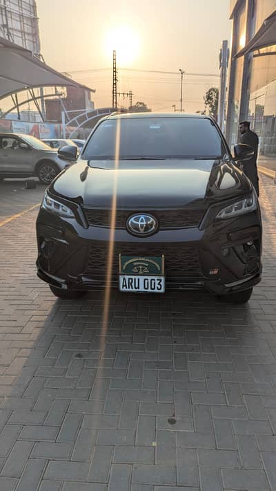 Toyota Fortuner 2024