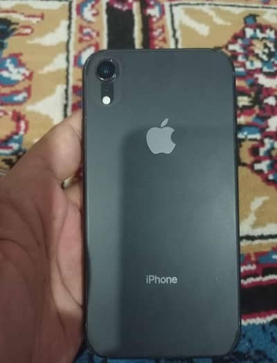 IPhone XR 64 GB Non PTA Everything is Original