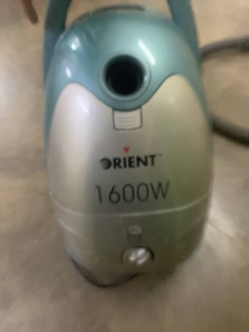 Vacuum cleaner 2