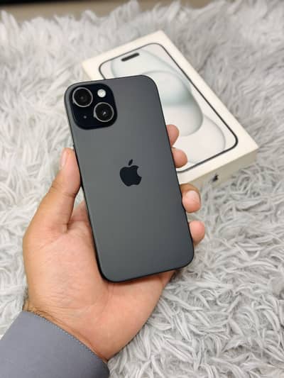 Apple iPhone 15