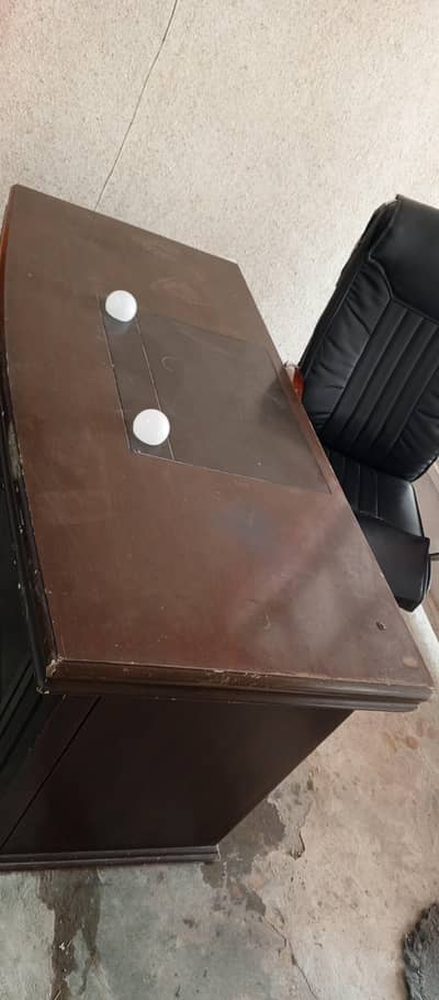 office Tabe & chair