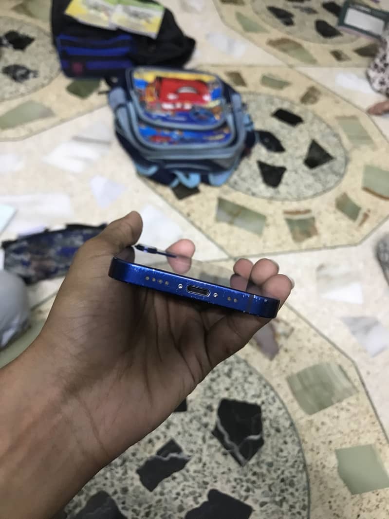 iPhone 12 mini 5