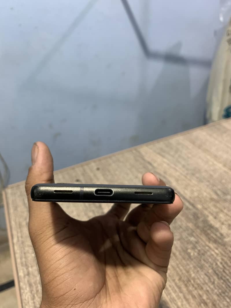 Google Pixel 6a 4