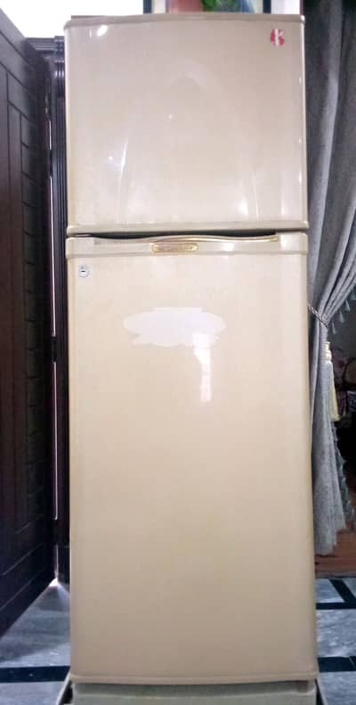 Dawlance fridge, excellent cooling, original compressor