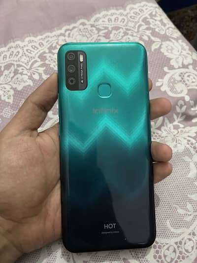 Infinix Hot 9 Play