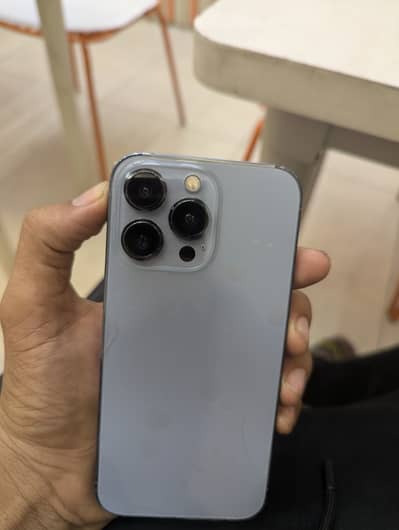Apple iPhone 13 Pro