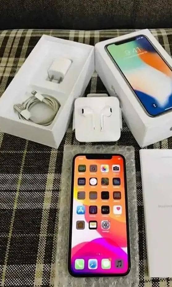 Apple iPhone X 0