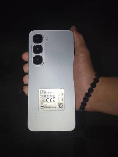 INFINIX HOT 60i