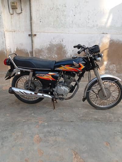 urgent Paiso ki Need h bike karhak h