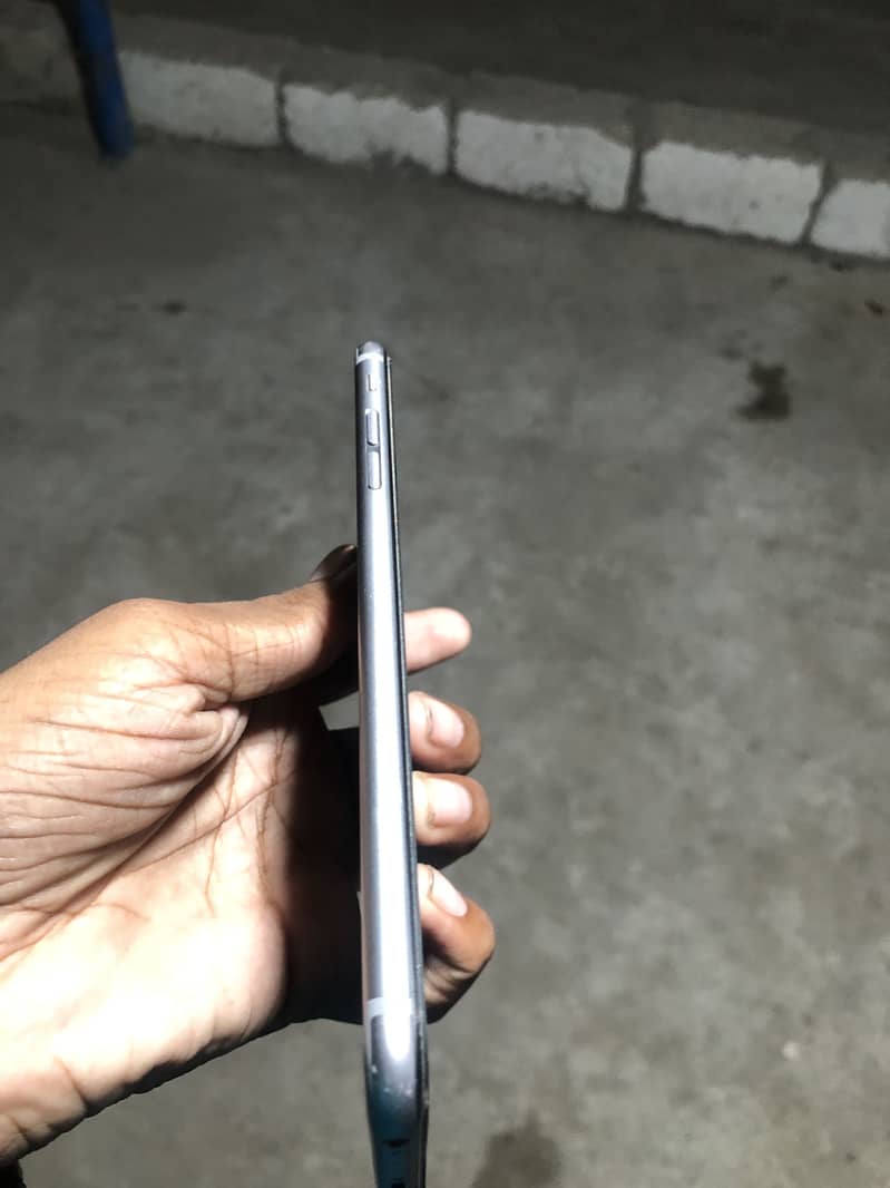 Apple iPhone 6S Plus 3