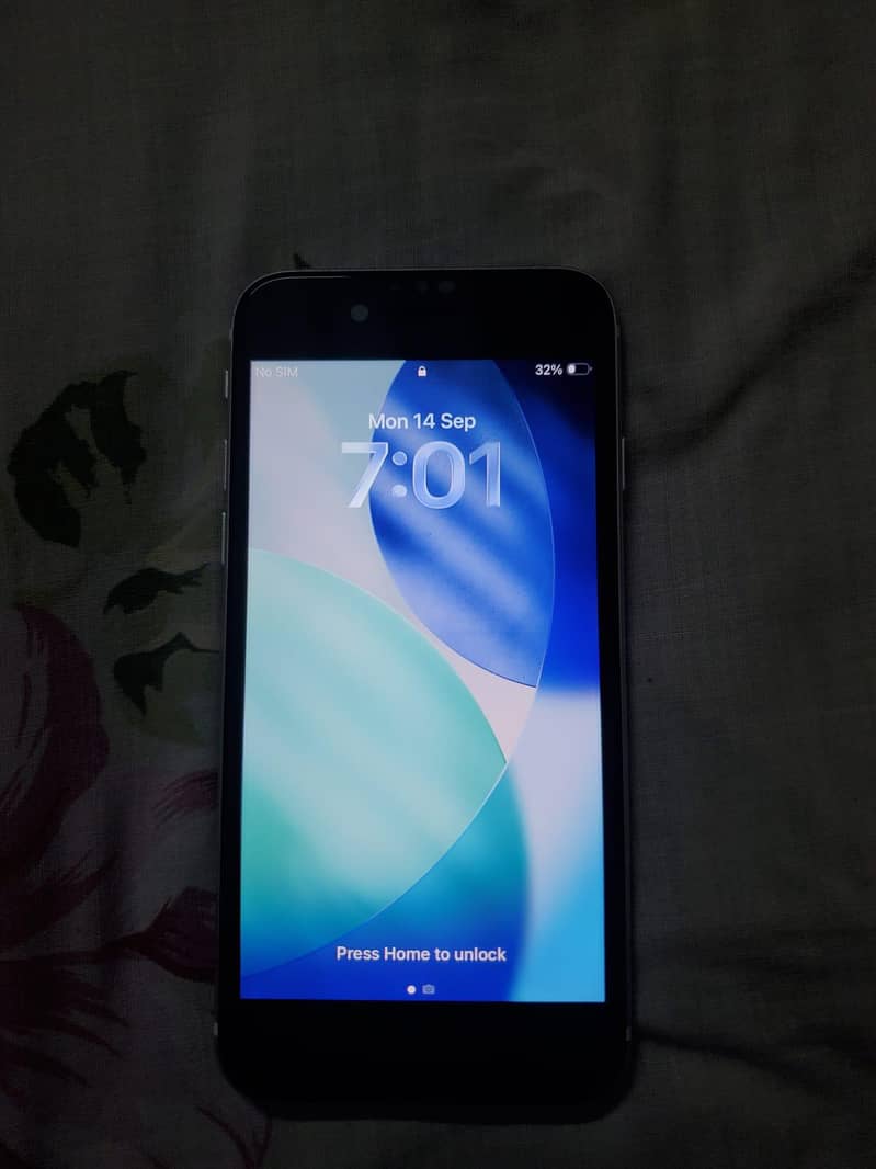 Apple iPhone SE 0