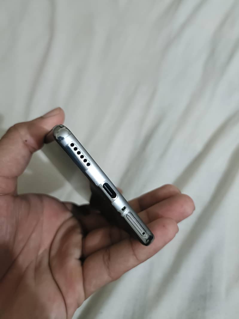 Tecno CAMON 40 Pro 3