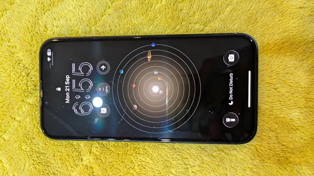 Apple iPhone 13 0