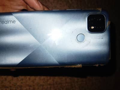 Realme C21