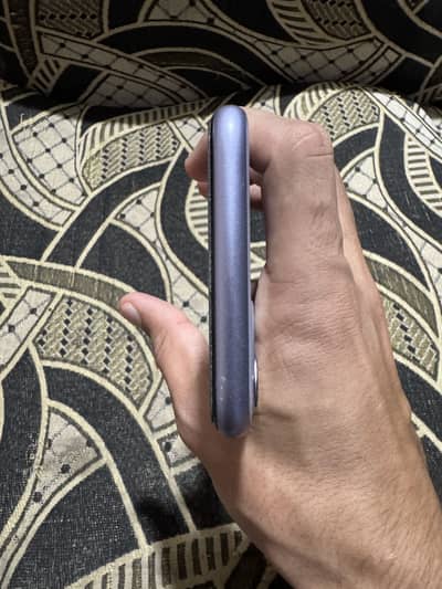 Apple iPhone 11 64gb jv purple