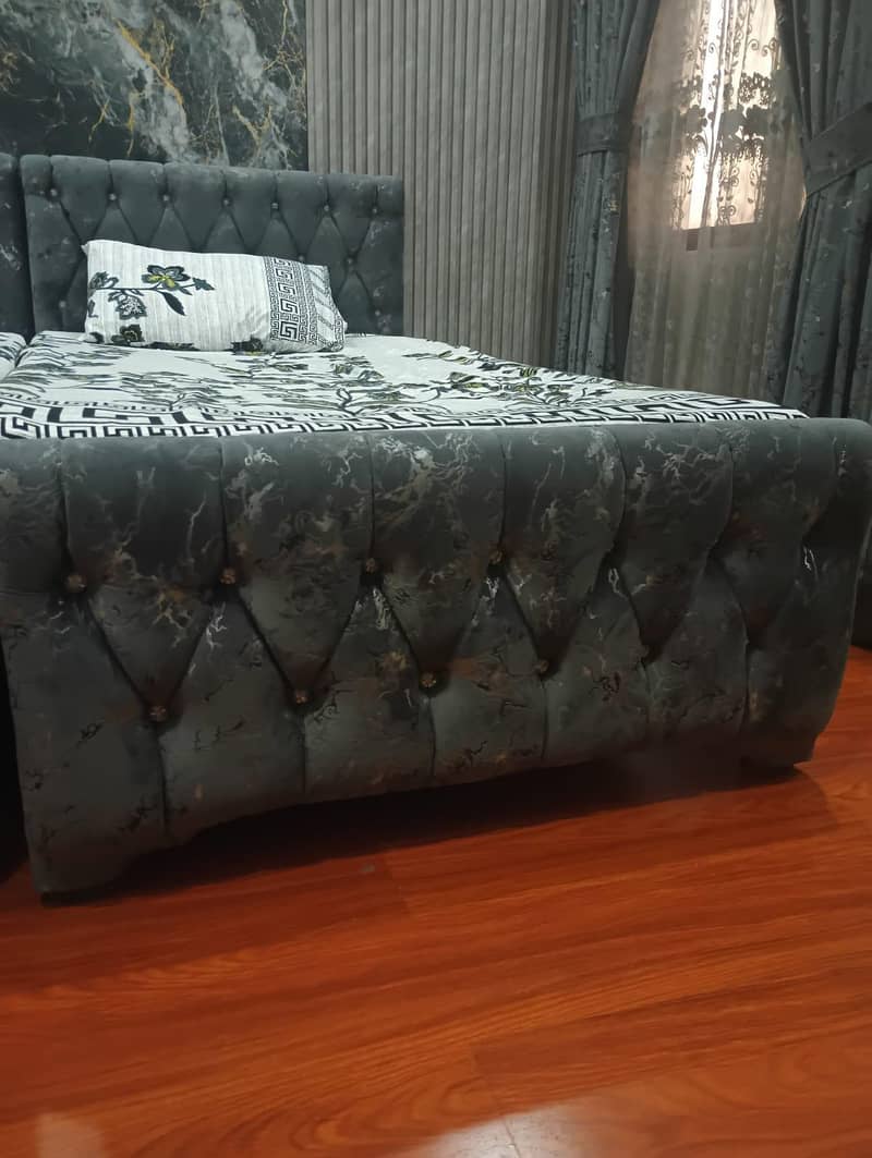 single beds 4
