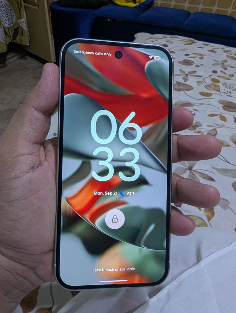 Google Pixel 9 12/128 1