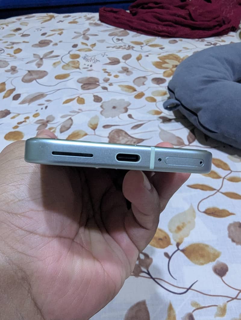 Google Pixel 9 12/128 3