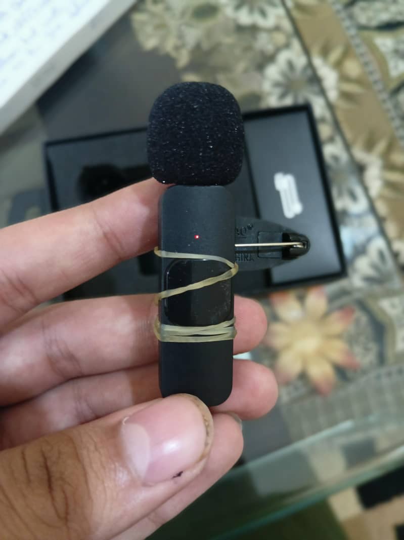 K8 Wireless Microphone 3