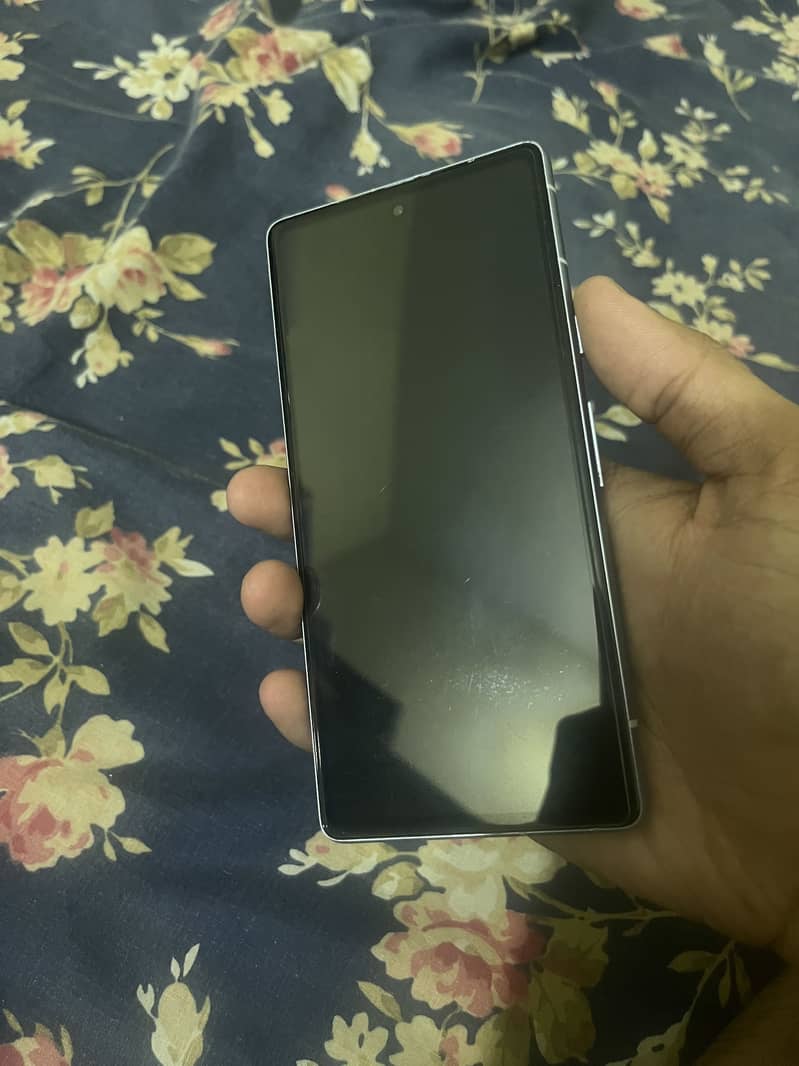 Google Pixel 7a 5