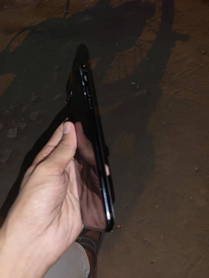 Apple iPhone 7 Plus 2