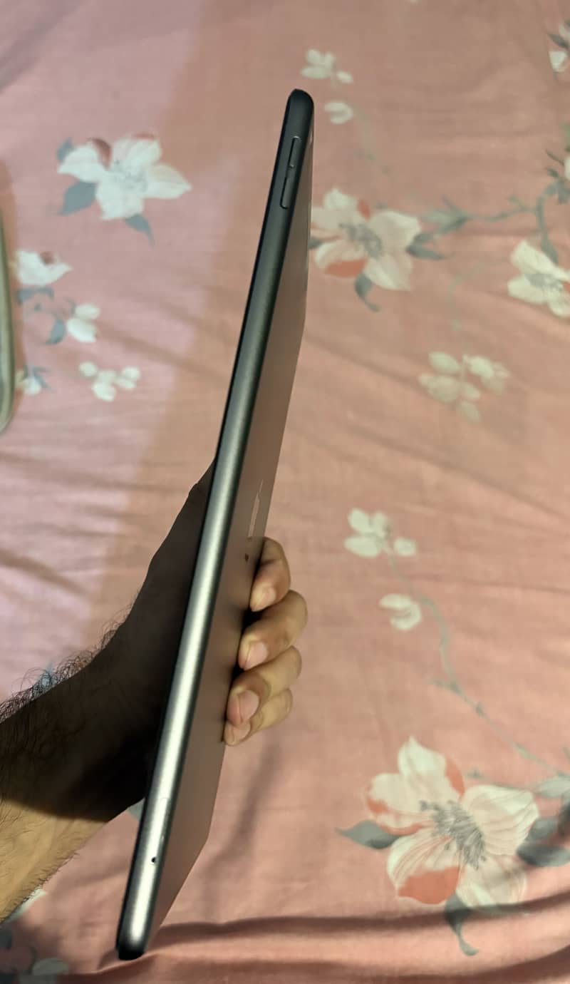 iPad 8th Generation 32GB 6