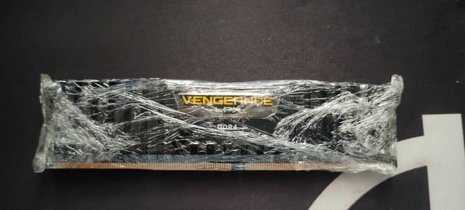 Corsair 16 GB 3200mhz RAM