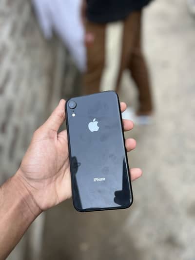 Apple iPhone XR